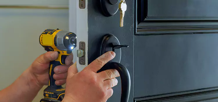 Commercial Door Lock Installation Sioux City